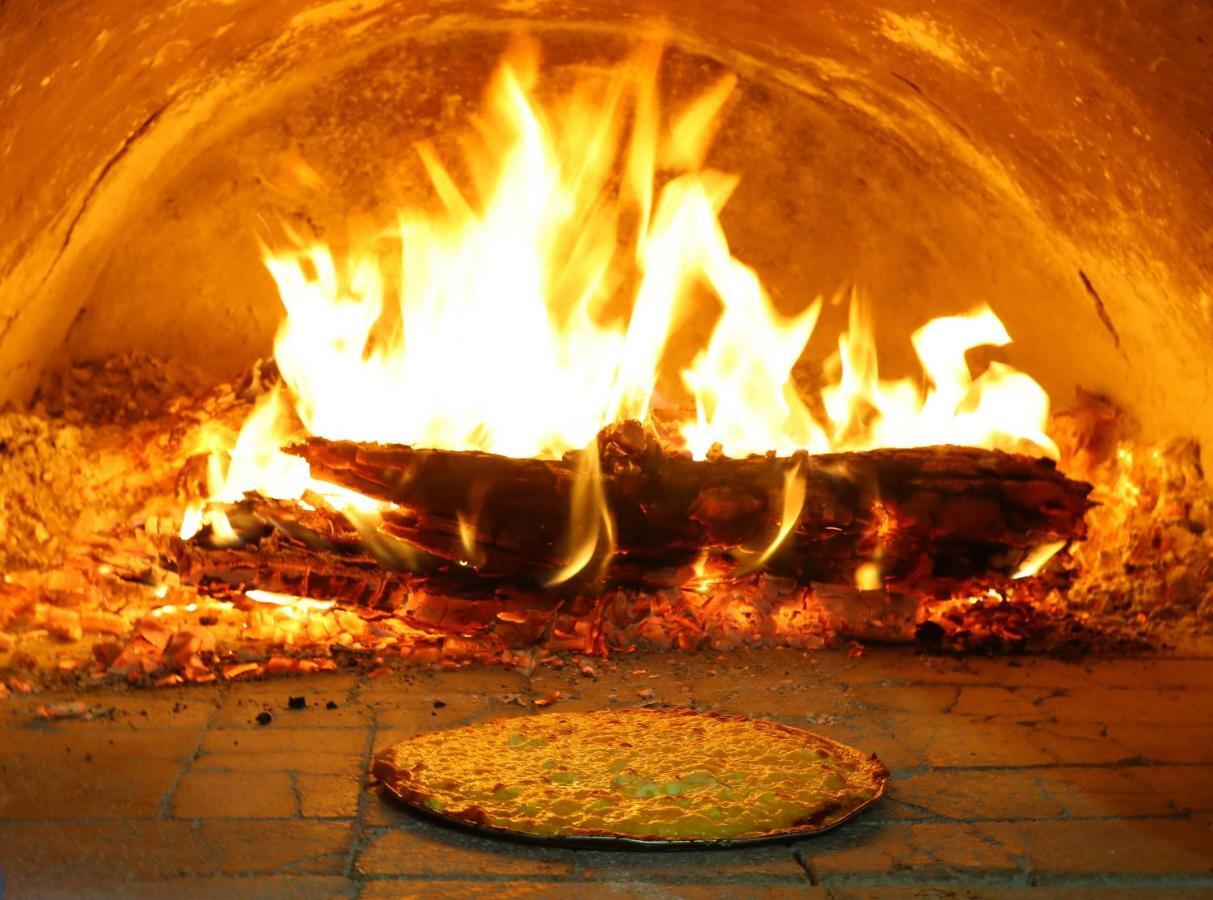 Casa Forno Country Hotel Otjiwarongo Esterno foto